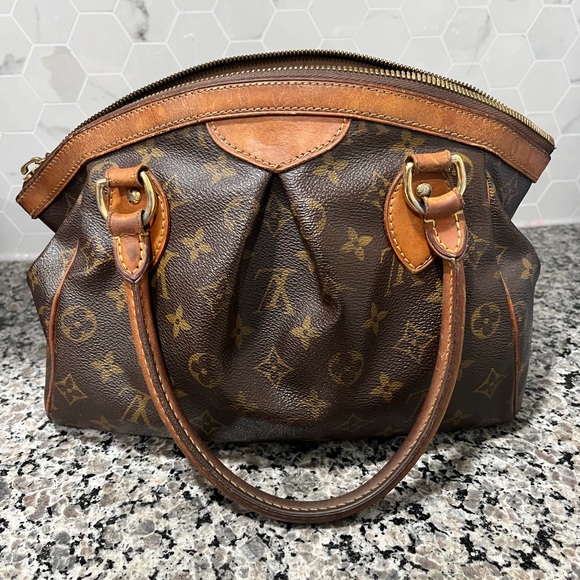 Louis Vuitton Tivoli PM Classic Brown Monogram Handbag With Matching Zippy Walle - Picture 3 of 10